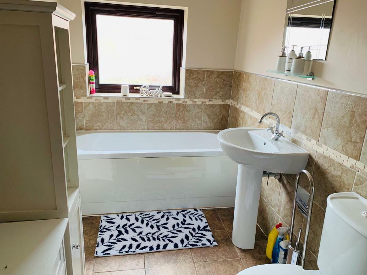 Housefield 1 Appartement Bucknall  Buitenkant foto
